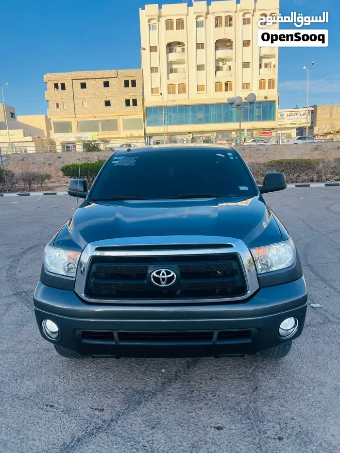 Toyota Tundra 2013 photo 3