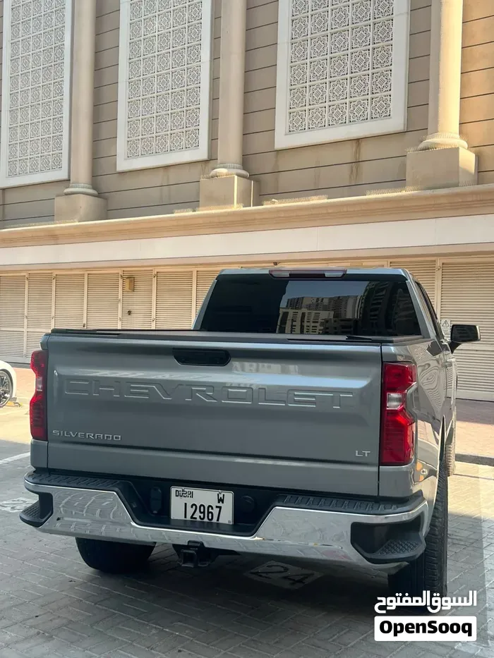Chevrolet Silverado 2023 photo 4