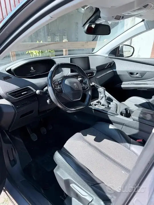 Peugeot 3008 2017 photo 5