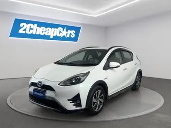 Toyota Aqua 2017 photo 2