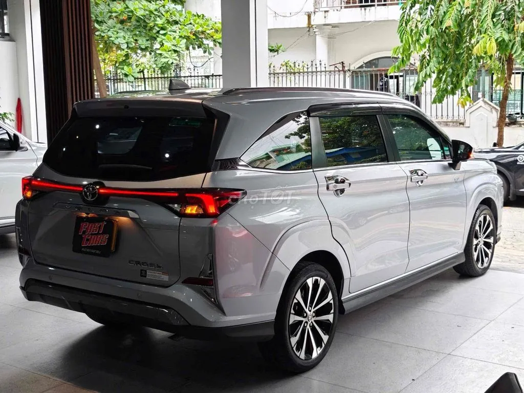 Toyota Veloz Cross 2024 photo 4