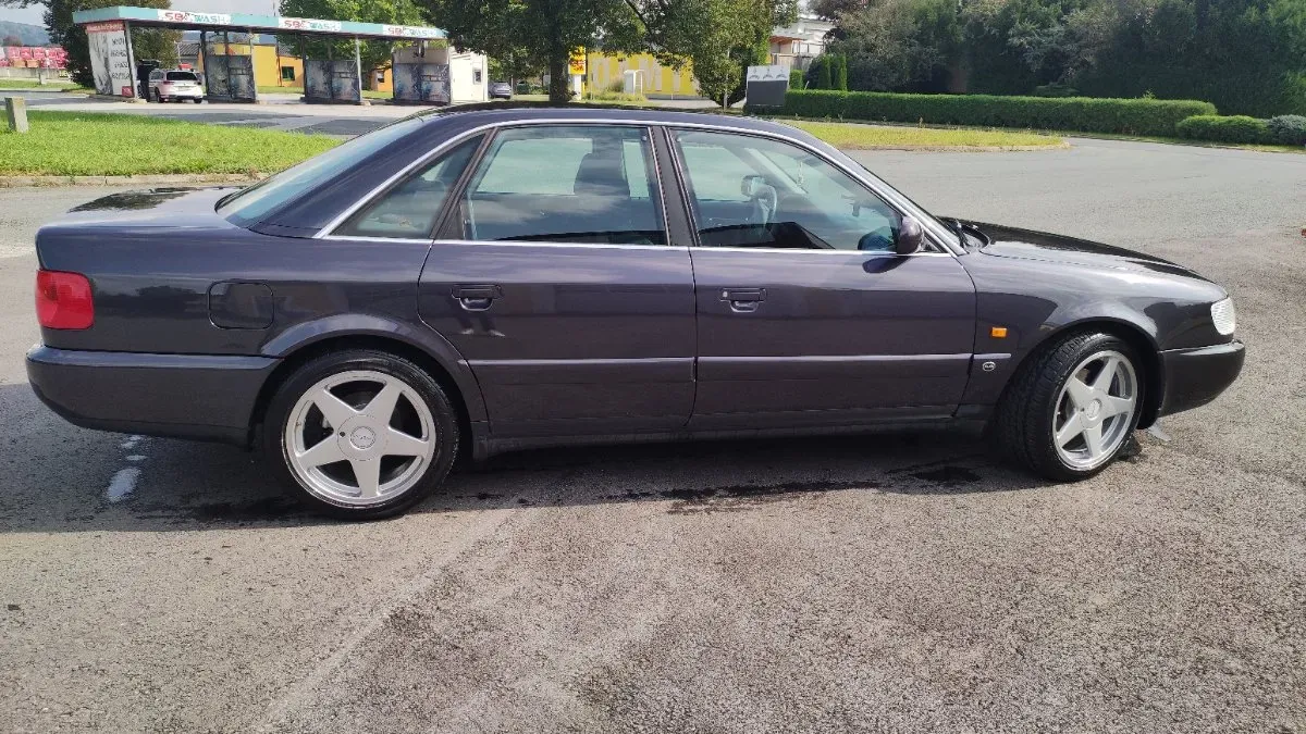 Audi A6 1994 photo 3