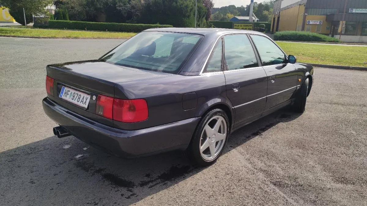 Audi A6 1994 photo 2