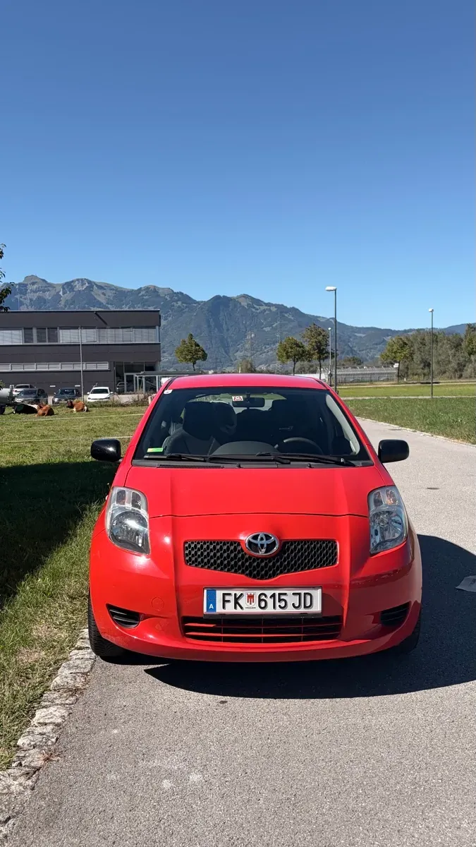 Toyota Yaris 2006 photo 3