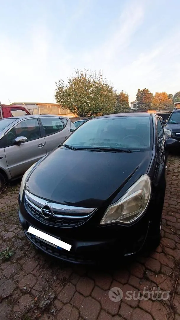 Opel Corsa 2011 photo 4