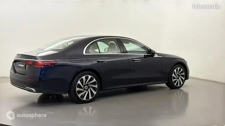 Mercedes-Benz E-Class 2024 photo 5