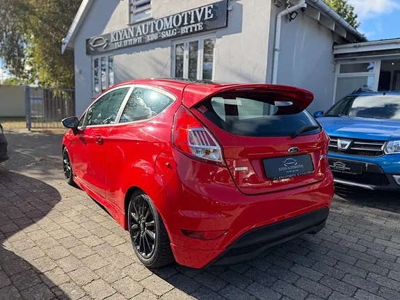 Ford Fiesta 2015 photo 5