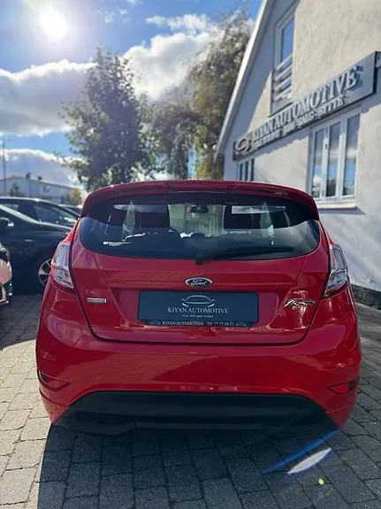 Ford Fiesta 2015 photo 4