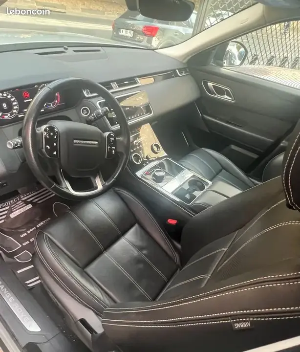Land Rover Range Rover Velar 2019 photo 5