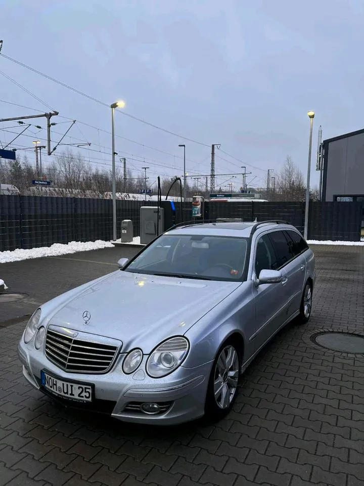 Mercedes-Benz E 280
