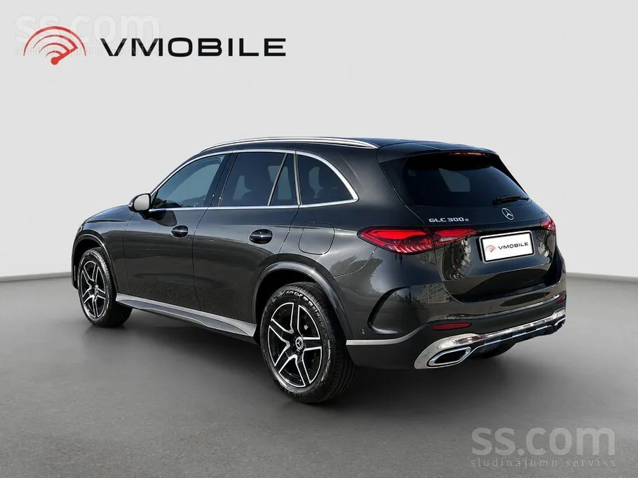 Mercedes-Benz Glc 300E 2025 photo 2