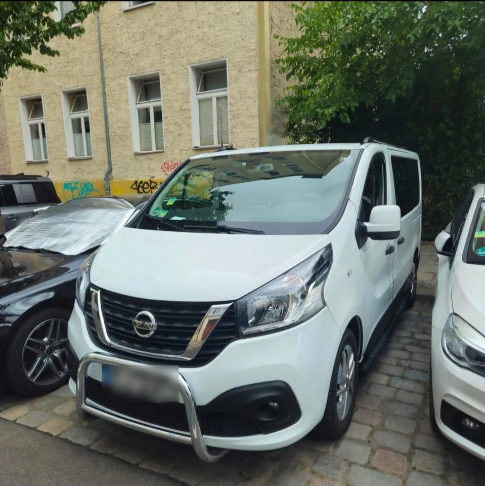 Nissan Nv300