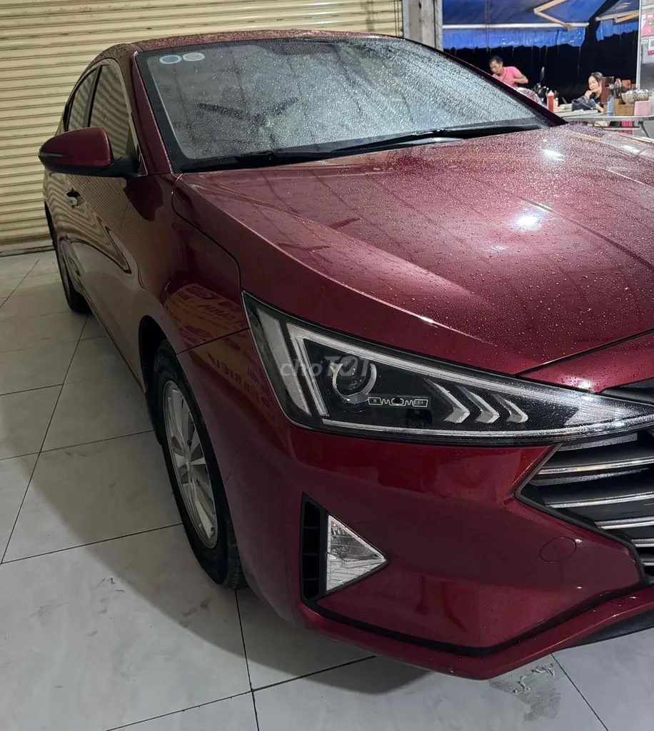 Hyundai Elantra 2019 photo 3