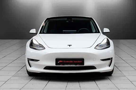 Tesla Model 3 2021 photo 5