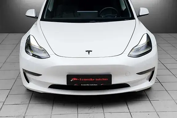 Tesla Model 3 2021 photo 4