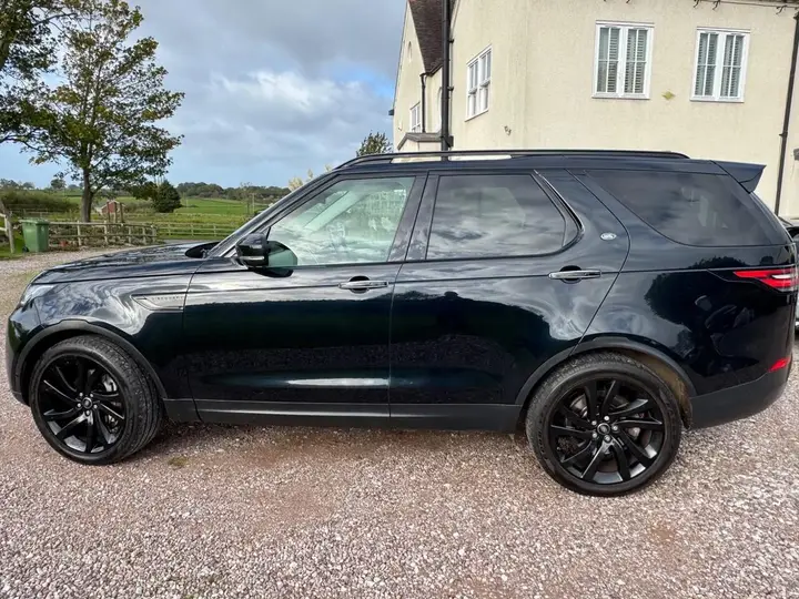 Land Rover Discovery 2019 photo 5
