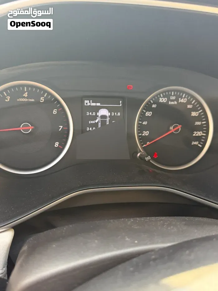 Chevrolet Captiva 2022 photo 2