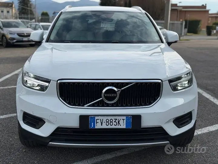 Volvo Xc40 2019 photo 2