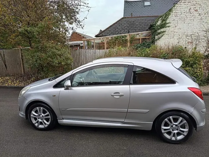 Vauxhall Corsa 2007 photo 3