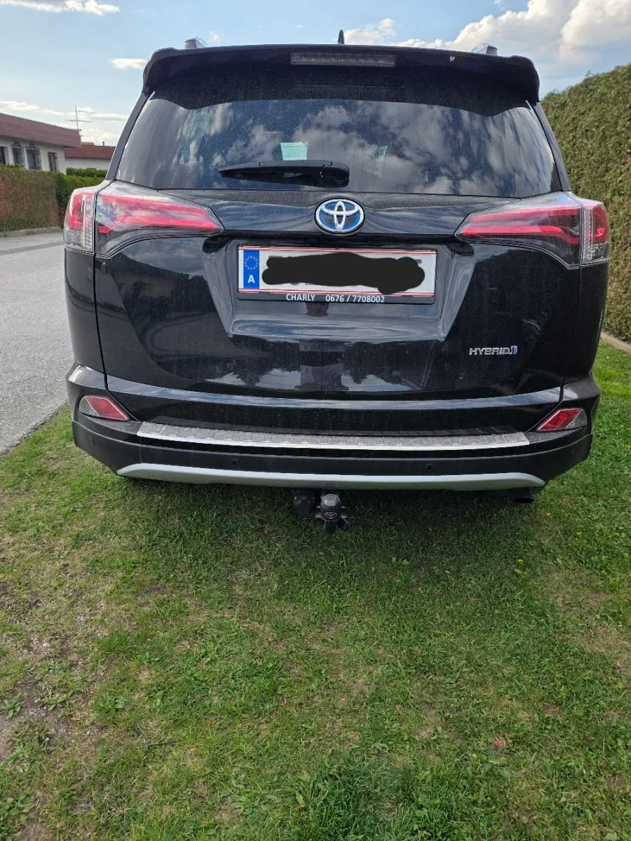 Toyota Rav4 2016 photo 3