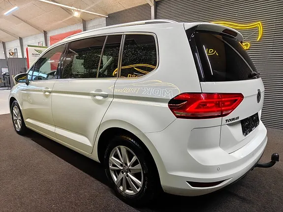 Volkswagen Touran 2020 photo 3