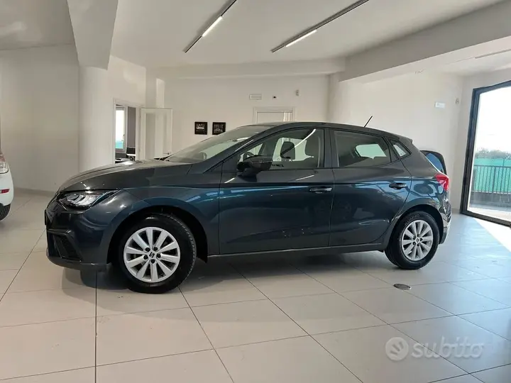 Seat Ibiza 2023 photo 3