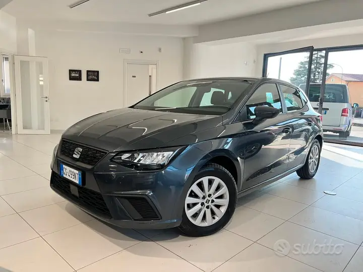 Seat Ibiza 2023 photo 2