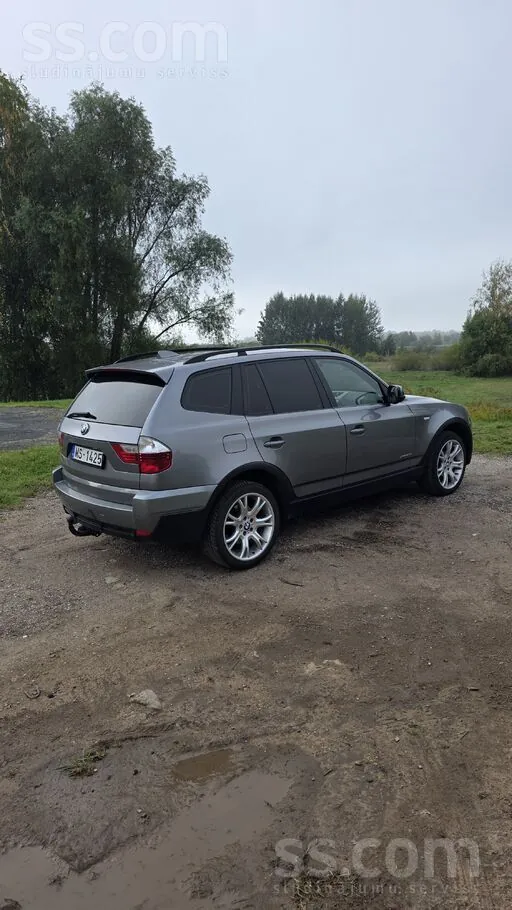 BMW X3 2010 photo 5