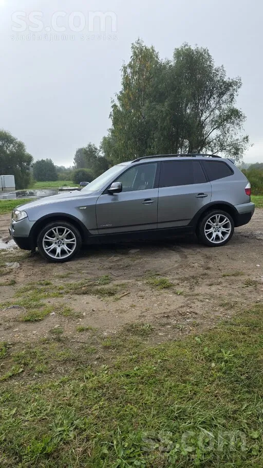 BMW X3 2010 photo 4