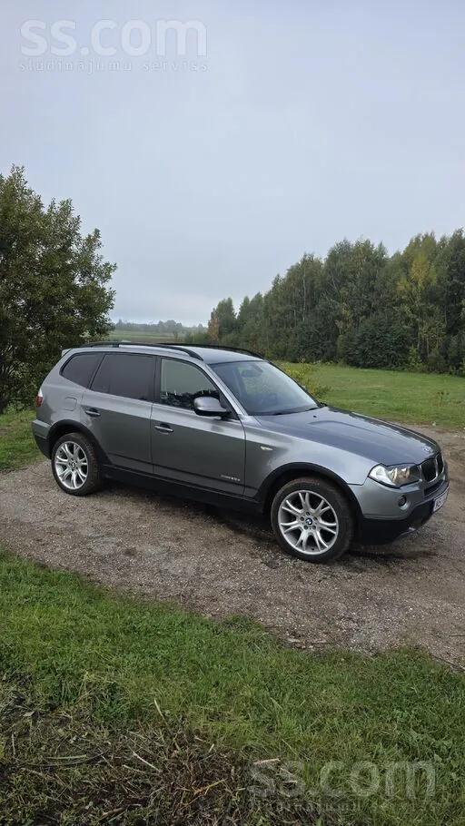 BMW X3 2010 photo 3