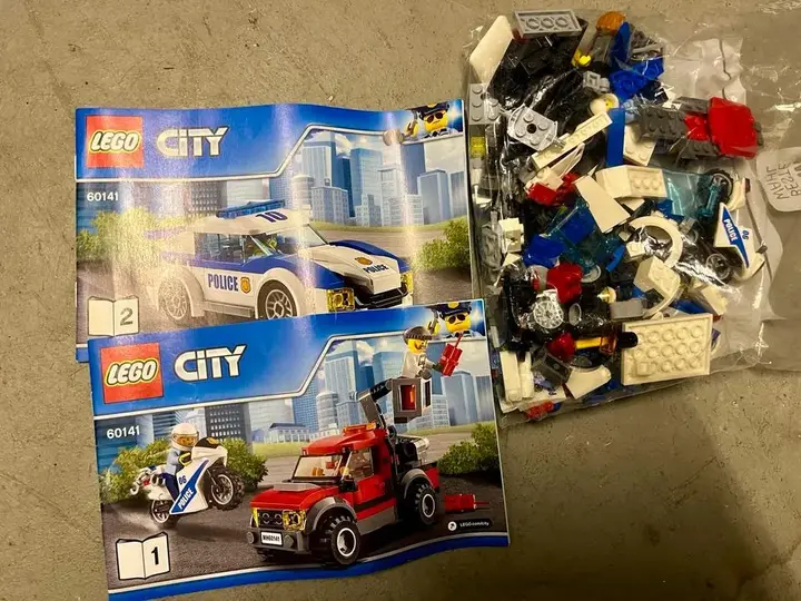 Lego Polizei Autos