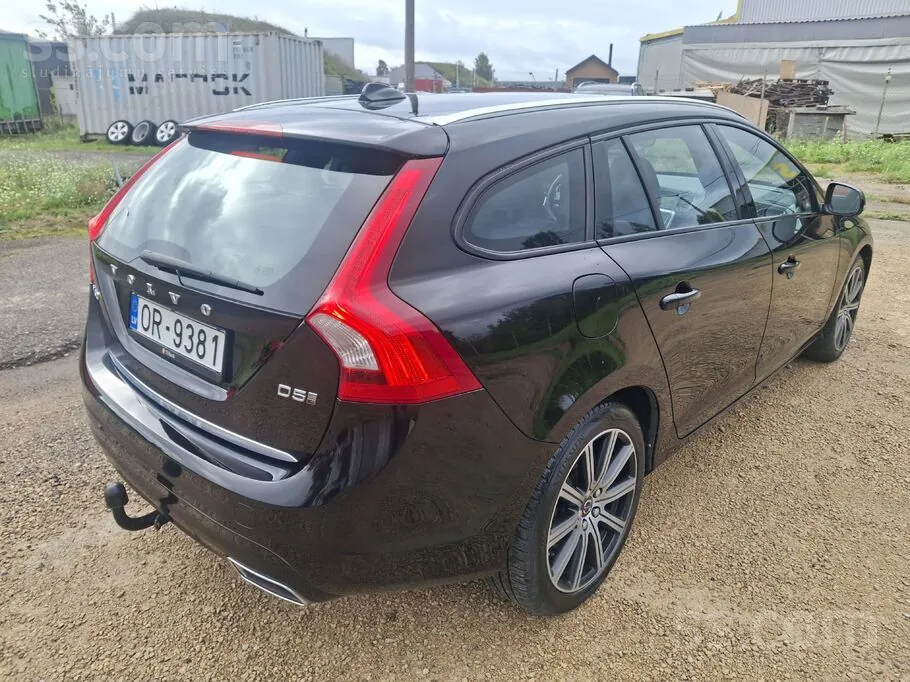 Volvo V60 2016 photo 3