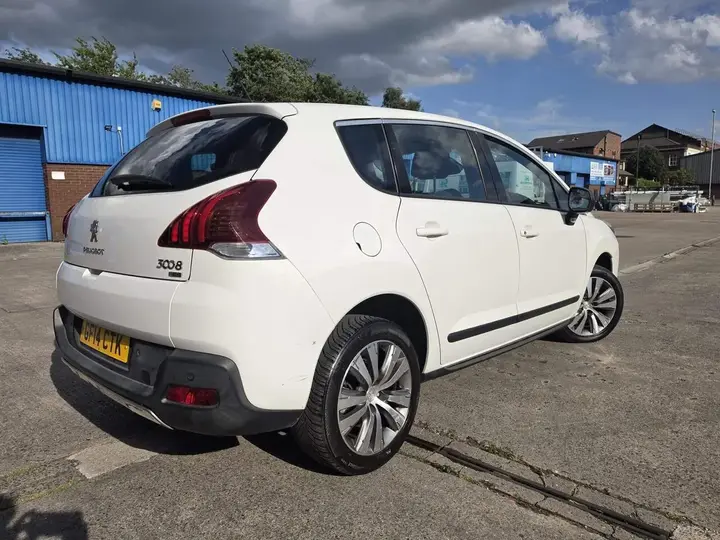 Peugeot 3008 2014 photo 4