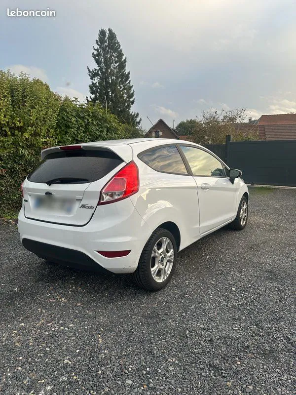 Ford Fiesta 2017 photo 3