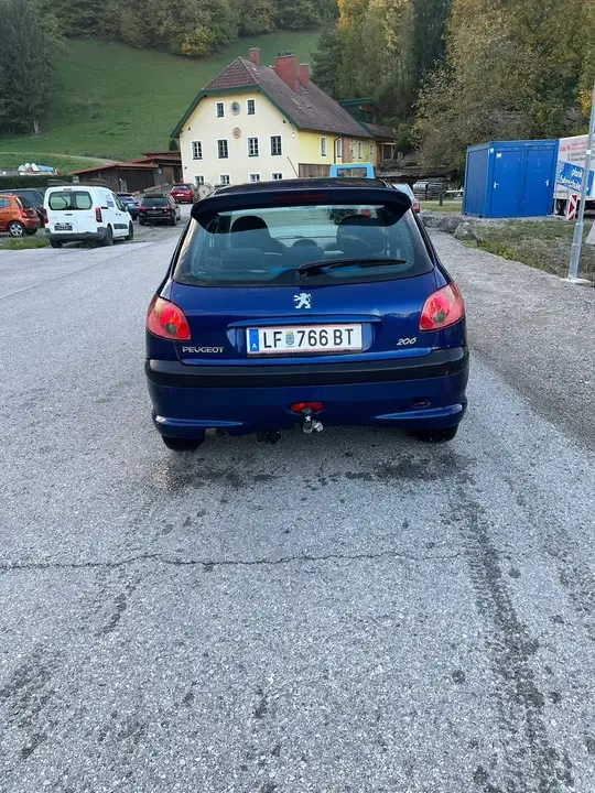 Peugeot 206 2003 photo 3
