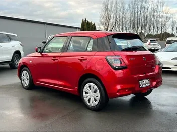 Suzuki Swift 2024 photo 5