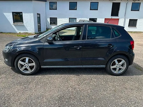 Volkswagen Polo 2010 photo 3