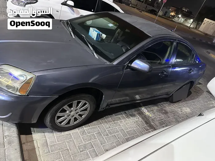 Mitsubishi Galant 2008 photo 2