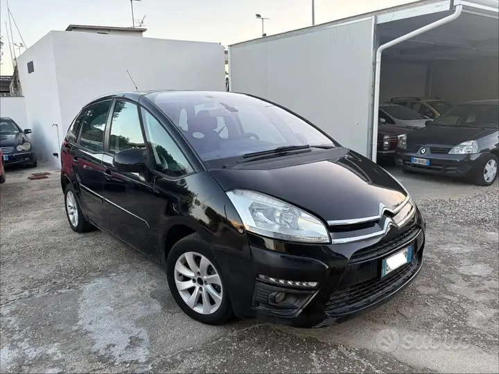 Citroen C4 Picasso 2011 photo 2