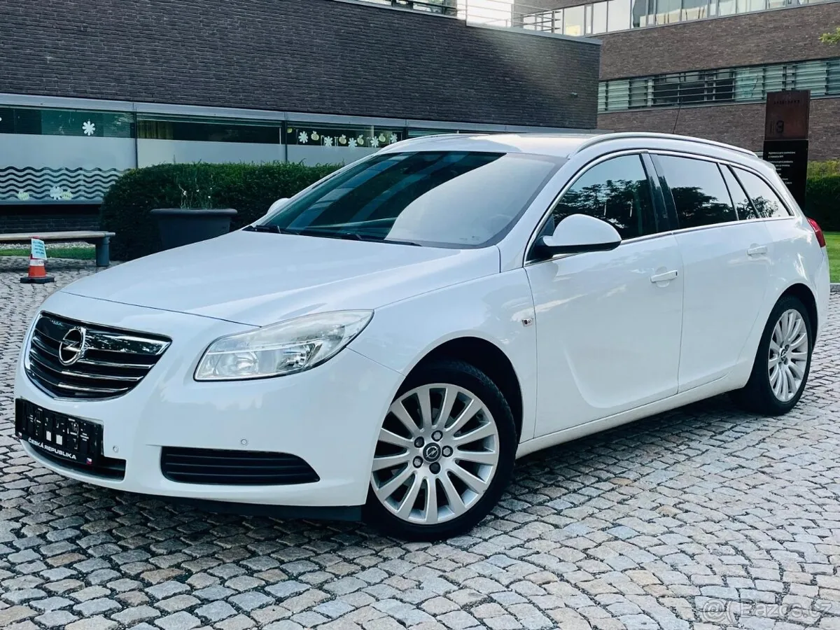 Opel Insignia 2023 photo 2