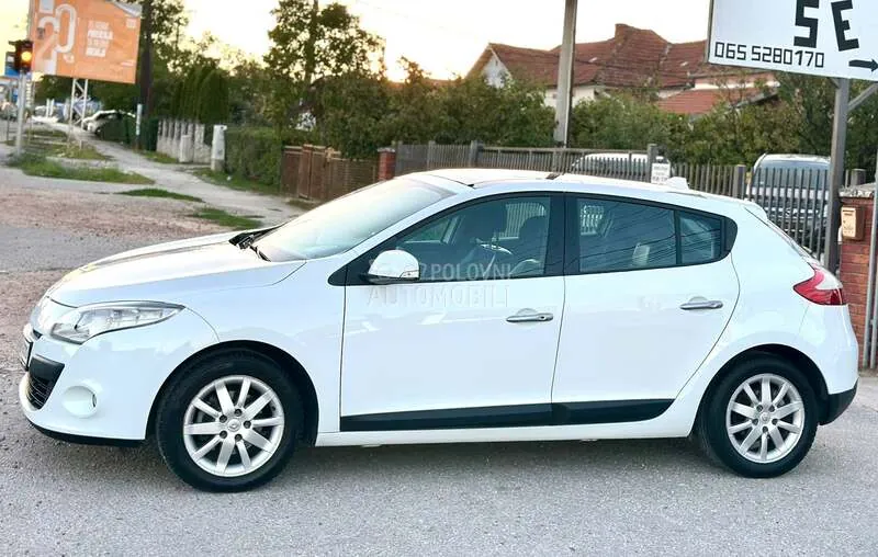 Renault Megane 2009 photo 3