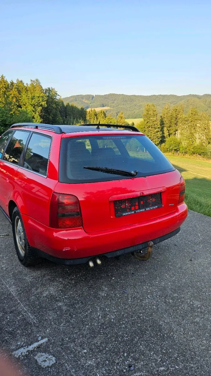 Audi A4 1998 photo 3