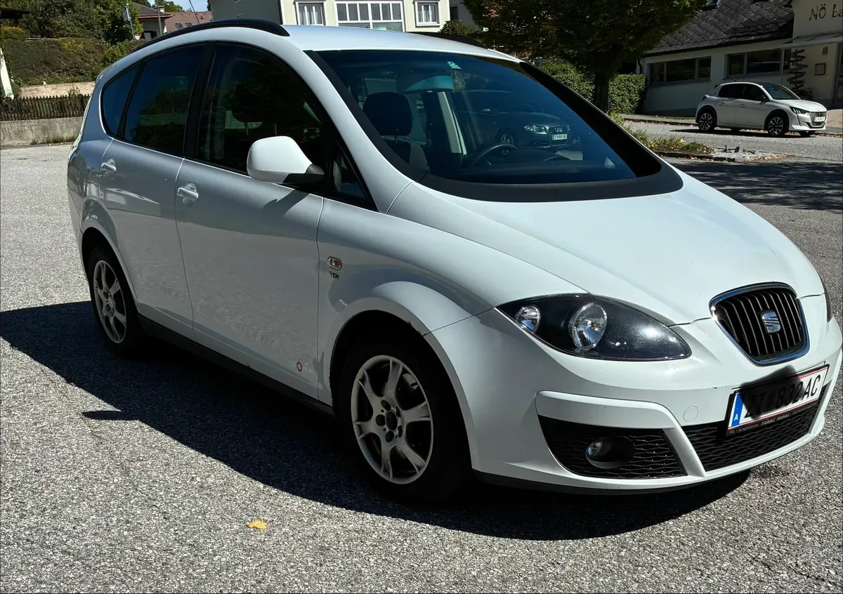 Seat Altea Xl 2013 photo 3