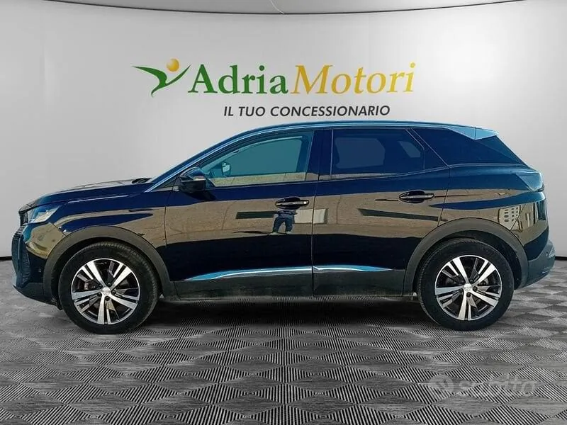Peugeot 3008 2022 photo 2