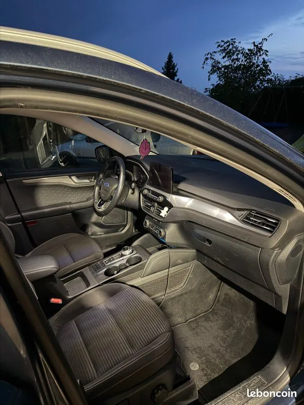 Ford Kuga 2021 photo 5