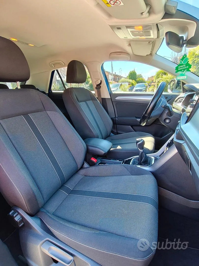 Volkswagen T-Roc 2022 photo 4