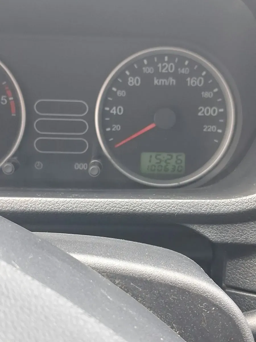 Ford Fusion 2005 photo 2