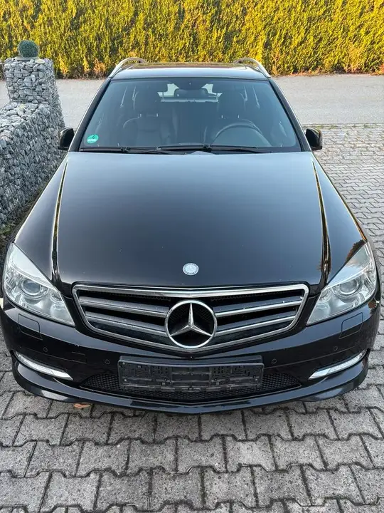 Mercedes-Benz C180