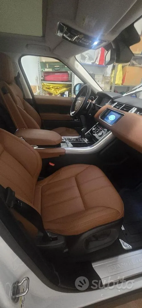 Land Rover Range Rover Sport 2014 photo 3