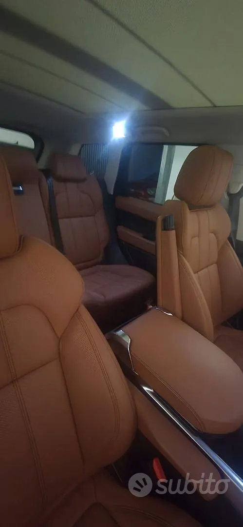 Land Rover Range Rover Sport 2014 photo 4